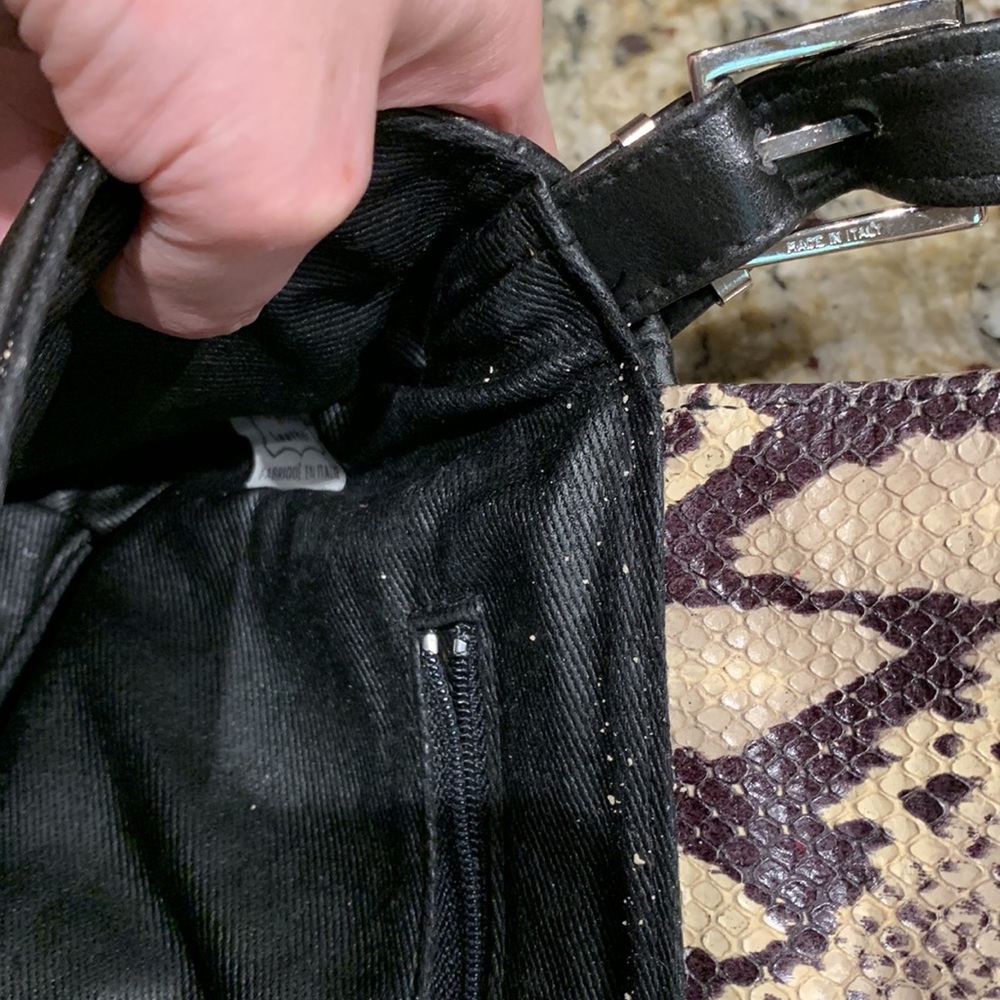Vintage snakeskin leather bag made in Italy - Picture 10 of 10